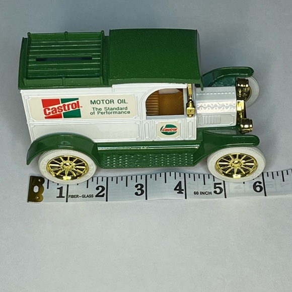 Vintage Castrol Limited Edition, 1913 Model T Van Bank. New inbox. - Picture 6 of 14